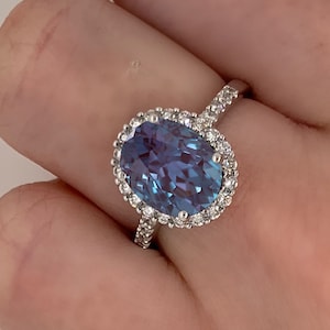 Halo Anniversary Ring, Oval Alexandrite Engagement Ring, Women&#39;s Ring, June Birthstone Ring, Alexandrite Wedding Ring, Promise Ring For Love