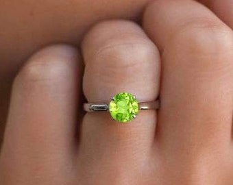 Peridot Ring, Natural Peridot Engagement Ring, Green Stone Wedding Ring For Bride, Solitiare Ring For Her, Birthstone Ring, Gift For Women