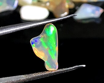 100 Pcs AAA Grade Polish Opal Raw, Ethiopian Opal, Polished Opal Rough, Polish Opal Chips, Size 9-15mm, Loose Opal Gemstone Raw