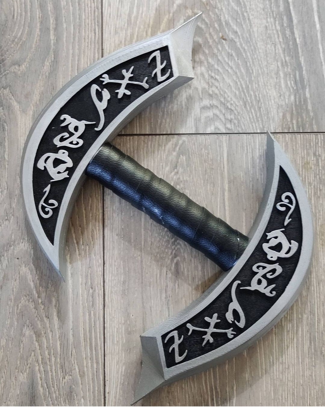 シャドウハンター モータルインストゥルメンツにインスパイアされたホッジチャクラム - Etsy 日本, image size:1080x1352