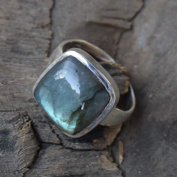 Rainbow Labradorite Ring * Labradorite Gemstone jewelry*Statement Ring* Wedding Ring* Natural Ring*925 Ring * Handmade Ring * Gift for her