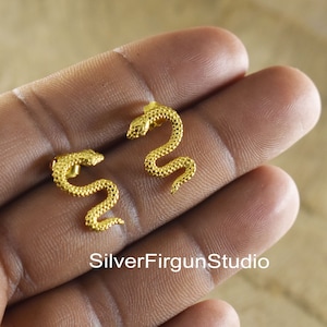Snake earrings, snake stud earrings, dainty earrings,snake earrings, delicate studs, gold Plated earrings, trendy earrings, minimal earrings