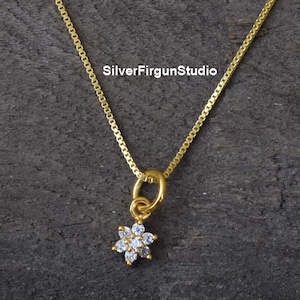 Simple necklace, friend star necklace, Gold necklace, Rose gold necklace, celestial jewelry, Dainty star jewelry, Layering necklace,
