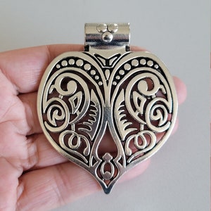 Tibetan silver boho Large Heart Charms Pendants for Necklace Jewelry Making Findings 74x60 , perfect for leather and chain