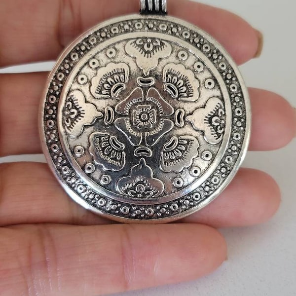 Boho Mandala Flower Large Round Charms Pendants Hollow Open for Necklace Jewelry Making Findings 68x56mm