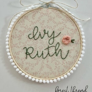 Floral Embroidery Name Hoop 6 Inch/Baby Announcement/Newborn gift/Baby Shower Gift/Custom Baby Gift/Baby Name Reveal/Baby Name Embroidery