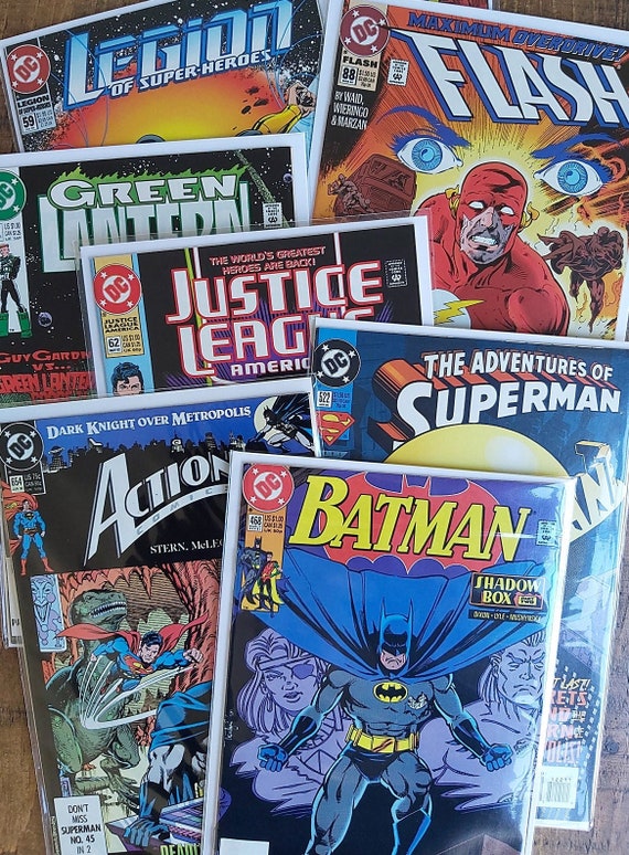 This Comic gift bundle comes with 5 different old comics from DC Comics such as Batman, Superman, Justice League, The Flash, Green Lantern etc. A perfect birthday comic gift