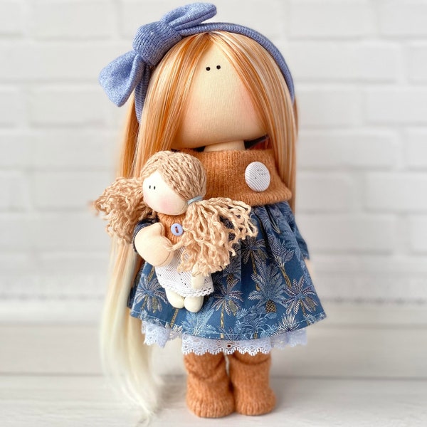 Poupée Tilda avec petite poupée Décoration d'intérieur pour poupée OOAK de collection Tilda Poupée douce aux cheveux longs Cadeau pour fille à partir de 5 ans Cadeau pour femme