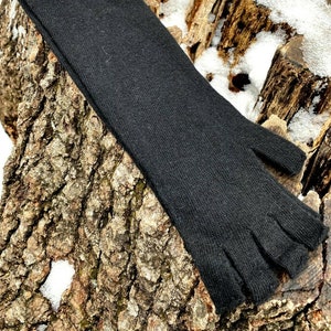 Warm Knit Gloves**Black Fingerless Winter Gloves for Women**Wool Arm Warmers**Beautiful Gift For Christmas For Her