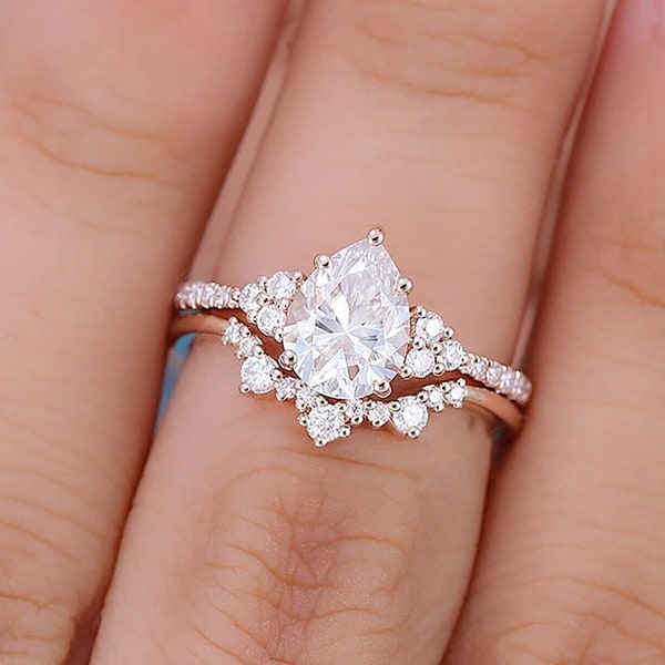 1.3CT Pear Cut Moissanite set Vintage Curved Engagement Ring Set Unique 14k Rose Gold Ring Wedding Bridal Anniversary Gift For Women