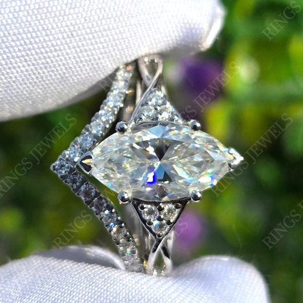 2CT Marquise Cut Moissanite Engagement Ring Set Marquise Bridal Ring set Hidden Halo 14K Gold Wedding Ring Set With Matching Band For Her