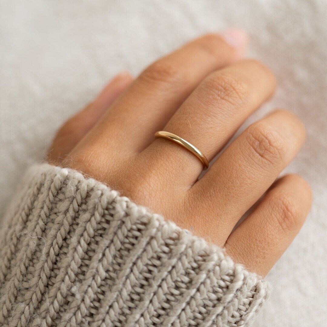 Plain Wedding Rings & Bands - Wedding Rings Direct