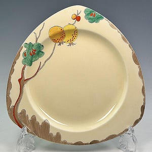 Clarice Cliff PASSION FRUIT pattern, Trieste shape large plate, 24cm, circa 1936.