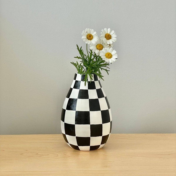 Handpainted checkered rain drop vase