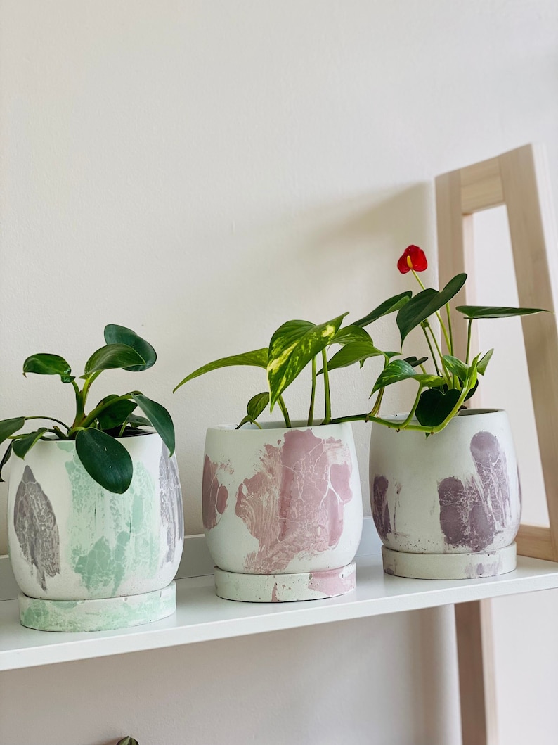Japandi Design Bloempot & Schotel | Bloempot 11 CM Wit, Pastel | Gebarsten patroon afbeelding 1