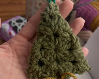 Ozdoba choinkowa na szydełku