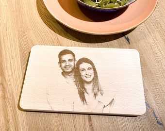 Frühstücksbrett mit Fotogravur | Individualisiert | Personalisiert | Gravur | Geschenk | Essbrett | Schneidbrett|  Premium Holz