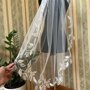 Bridal veil lace wedding veil leaf one layer veil short ivory veil lace veil cathedral veil long veil chapel length veil veil fingertip