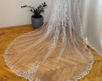 Bridal veil leaf veil wedding veil trim veil applique lace 1 tier cathedral wedding veil comb chapel length veil royal veil ivory floor veil