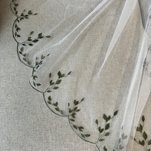 Wedding veil lace green veil bridal veil cathedral veil long fingertip veil comb cathedral wedding veil chapel 1 tier veil wedding lace veil