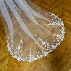 Lace veil embroidery veil flower edge veil  wedding veil lace bridal veil soft tulle cathedral veils long veil one tier floor veilveil