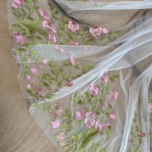 Veil colorful embroidery wedding veil green veil with leaf blush veil with flowers veil floral veil with leaves cathedral veil chapel lace