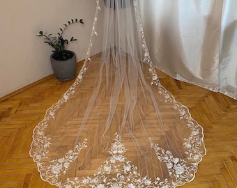 Wedding veil lace bridal veil cathedral veil long fingertip veil comb cathedral wedding veil chapel length 1 tier veil wedding lace veil