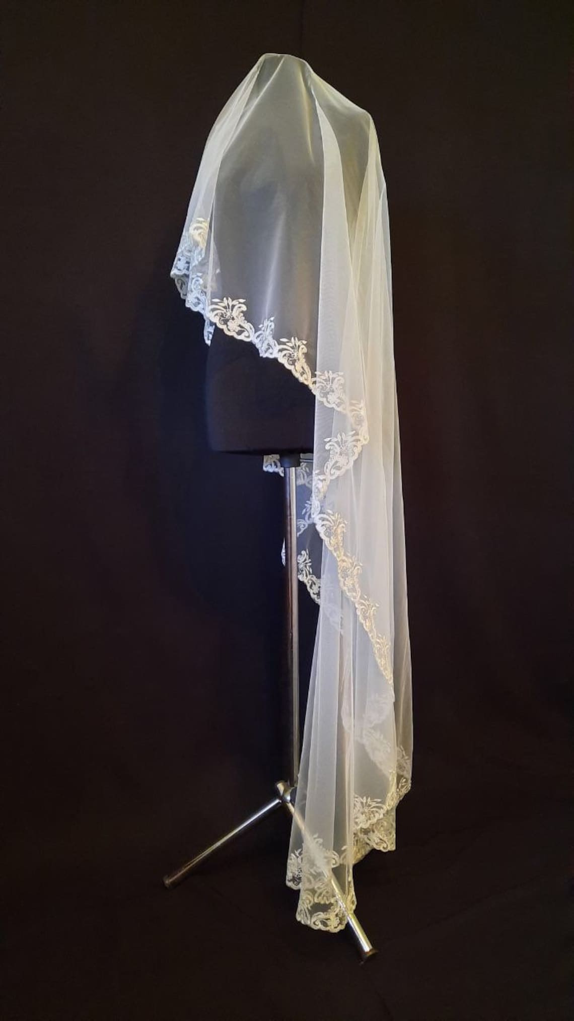 Wedding veil comb bridal veil tulle 1 tier veil cathedral long Etsy