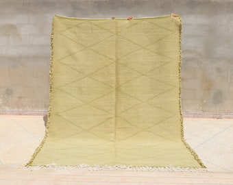 Moroccan kilim pistachio, custom zanafi rug, Scandinavian Rug,, Modern Rug Home Decor, Rug for living room.