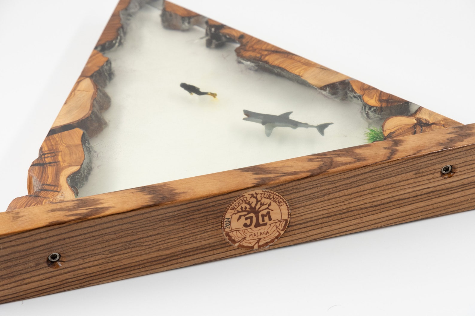 Curiosa Lámpara de Olivo con resina epoxi e iluminación LED Etsy