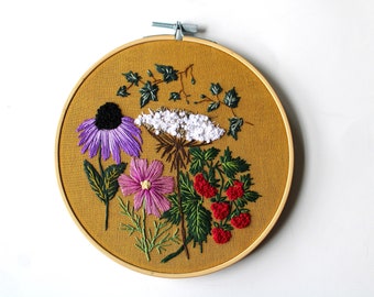 Embroidery PDF Pattern Summer Garden DIY-  Beginner Embroidery Pattern- Botanical Flower Pattern- Embroidered Hoop Art