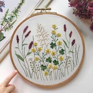 Wood Sorrel Meadow - hand embroidery PDF flower pattern, floral pattern, botanical embroidery design, digital download, wildflower field