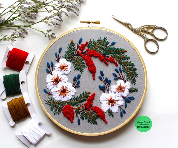 冬のリース刺繍パターン：花柄初心者向けデザイン（PDFダウンロード
