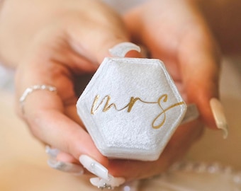 Trouwringdoos Mevr. Ringdoos Hexagon Fluwelen Ringdoos Verlovingscadeau voor bruid Bruidsdouche Cadeau Verlovingsringdoos