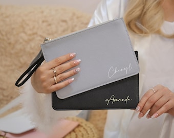 Personalized clutch bag, personalize bag, monogram gift for her, Maid of Honour present, custom bridesmaid gift | customized intital pouch