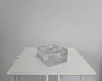 Caja de almacenamiento vintage de cristal transparente, pesada y maciza, de diseño escandinavo modernista, de los años 80.