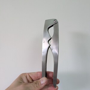 Vintage-Nussknacker im modernistischen Design aus gebürstetem Metall und Palisanderholz aus den 70er Jahren