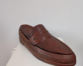 RARE Vintage large fake wooden penny loafer shaped box from the 60/70s made in France