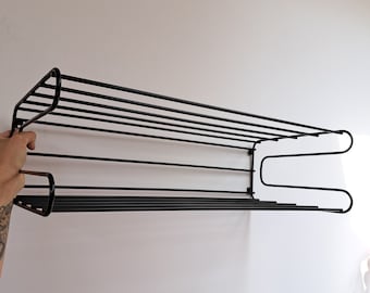 Vintage POSTMODERN design IKEA FRÄN metal wire shoe/hat rack from the 80/90s