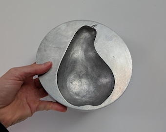 Vintage MODERNIST design sculptured pear heavy metal catch all/trinket from the 80/90s
