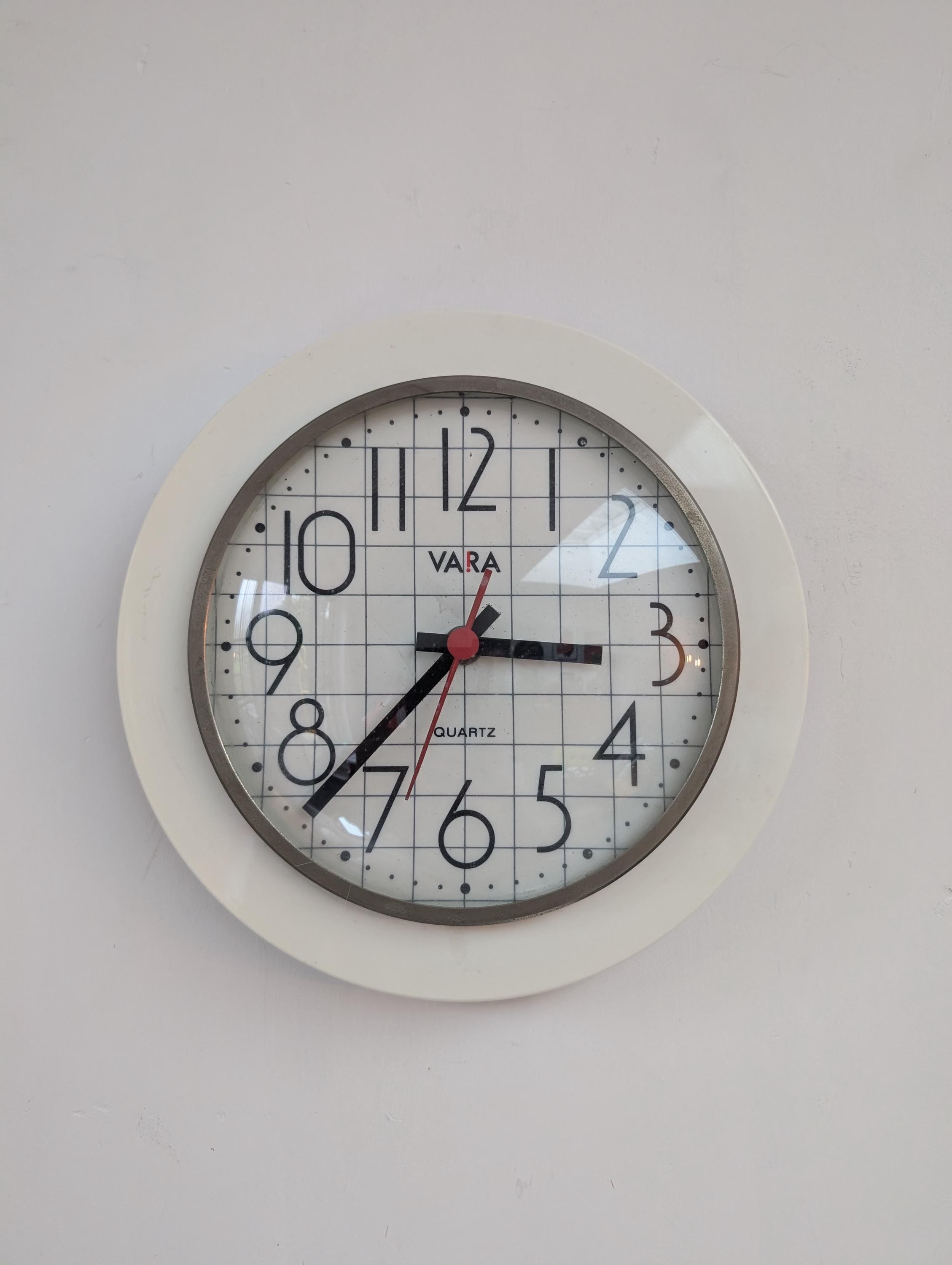 Postmodern Clock - Etsy Canada