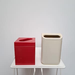 Vintage Space Age style GEDY by MAKIO HASUIKE container from the 70/80s