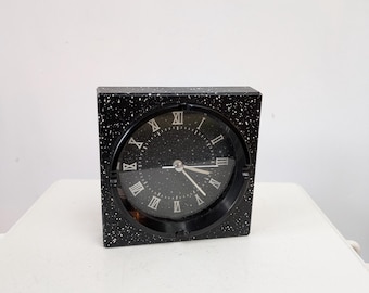 Reloj de mesa vintage de diseño posmoderno de los años 80/90.