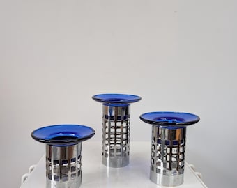 Juego de 3 portavelas de vidrio y metal estilo posmoderno vintage de los años 90.