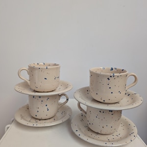 Set of 4 vintage HEMA confetti speckled coffee cup and saucers from the 80s