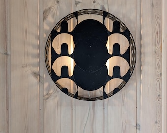 Rara lámpara de pared vintage de estilo brutalista danés, de metal pesado, de los años 60/70.