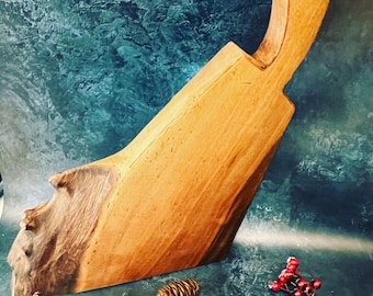 Handmade Walnut Wood Chopping Board | Rustic Charcuterie Platter