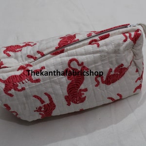 Preciosa bolsa de cosméticos de algodón con estampado de tigre rosa, neceser para dama de honor, neceser acolchado, bolso de mano para niña, regalo de cumpleaños.