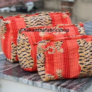 Borsa da toilette con stampa a blocchi indiani, borsa cosmetica in tessuto trapuntato, set da 3 pezzi # Made By My Tailor #Thekantafbaricshop