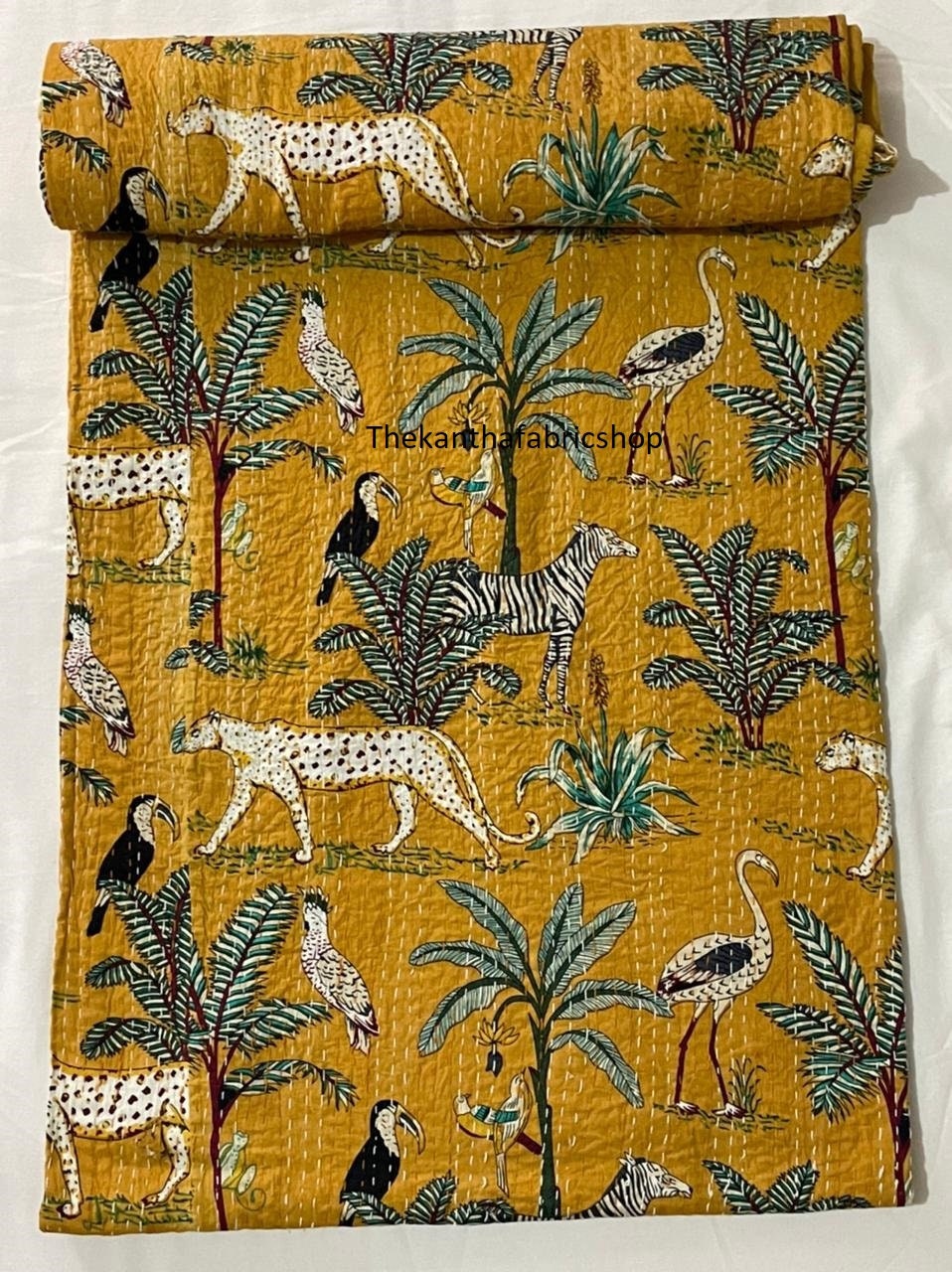 Couette Kantha Indienne Double, 100% Coton Rouge, Matelassée, Motif Fleuri – Lavable Machine